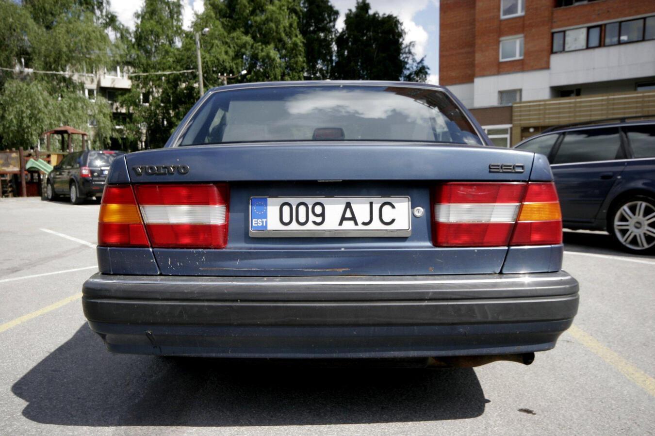 Endine presidendi ametiauto Tallinnas aastal 2011. Foto: Urmas Oja